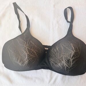 Traffic Black Patterned Bra